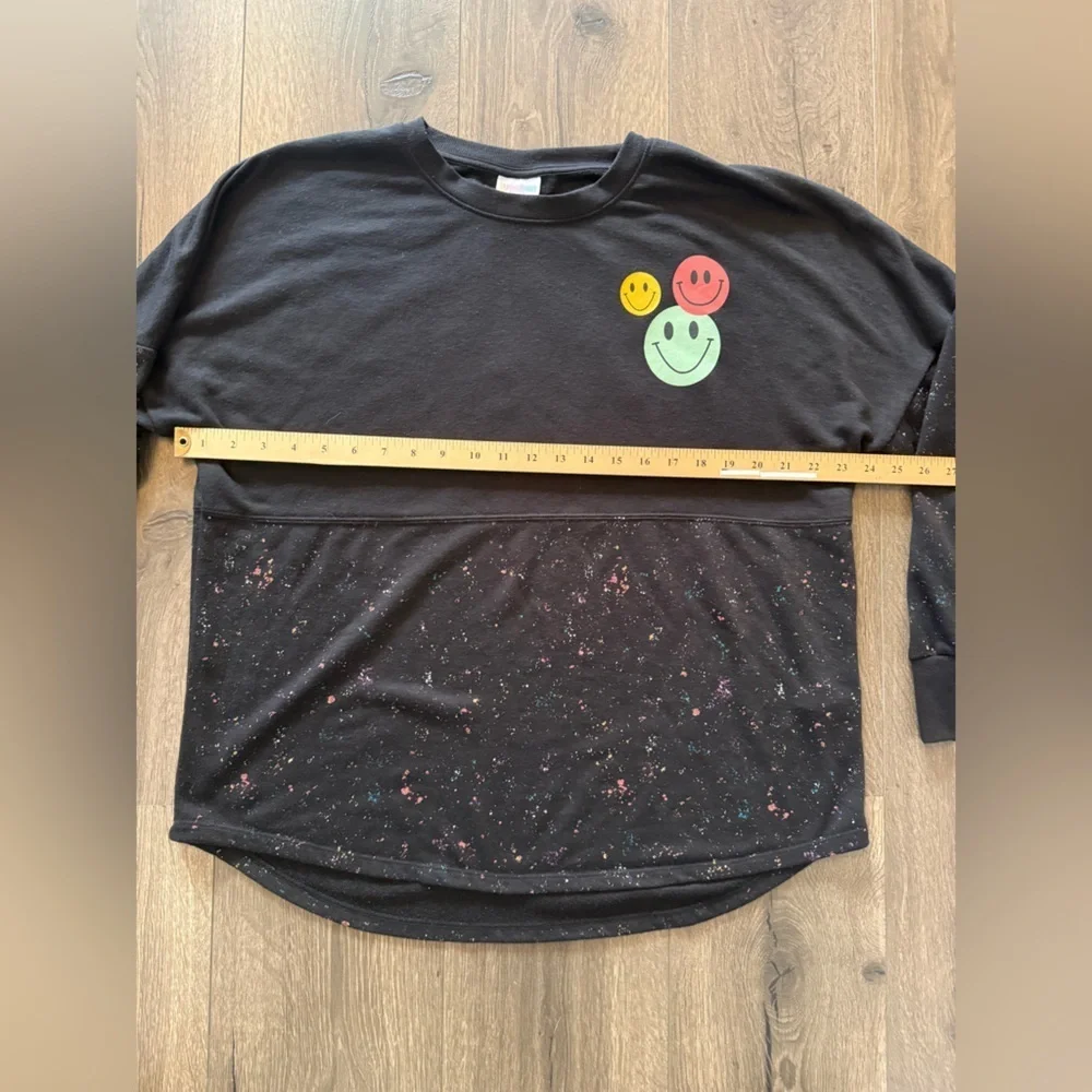 LuLaRoe Supply Crew Neck Sweater Black Smiley Size Medium